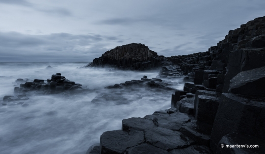 20120220 2023 540x315 - Giant's Causeway