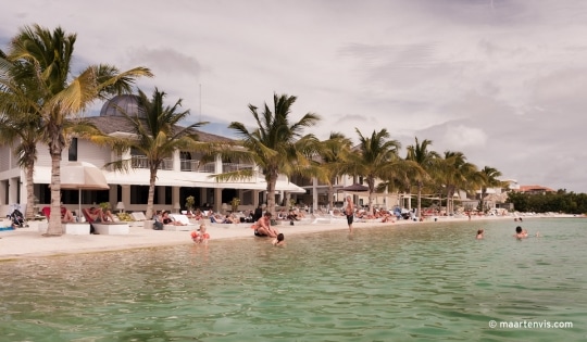 20120321 3453 540x315 - Papagayo Beach