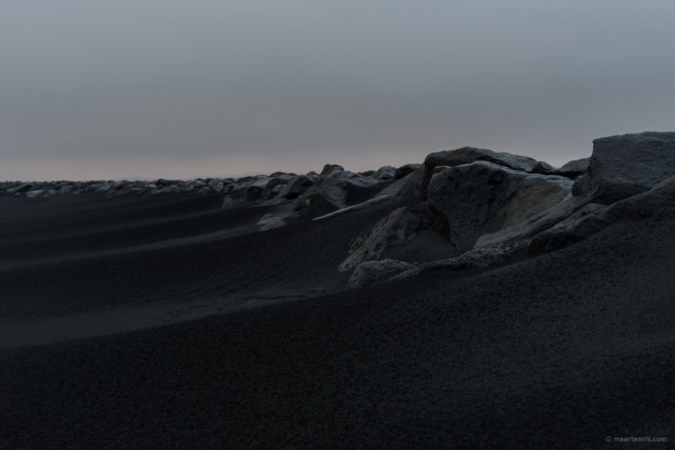 20131104 5918 610x407 - On A Black Beach