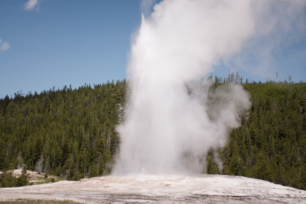 20150615 9581 610x407 - Yellowstone NP: Old Faithful